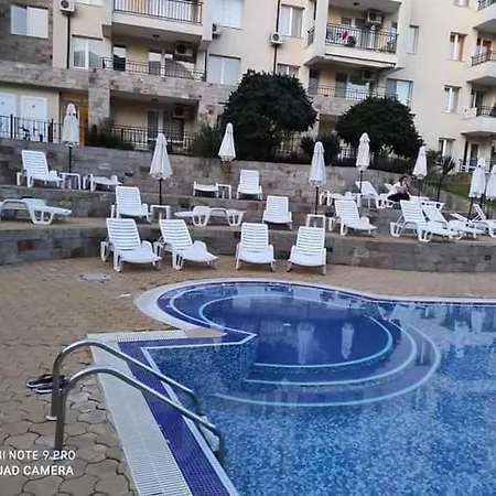 Hills - Private Apartment Slantschew brjag